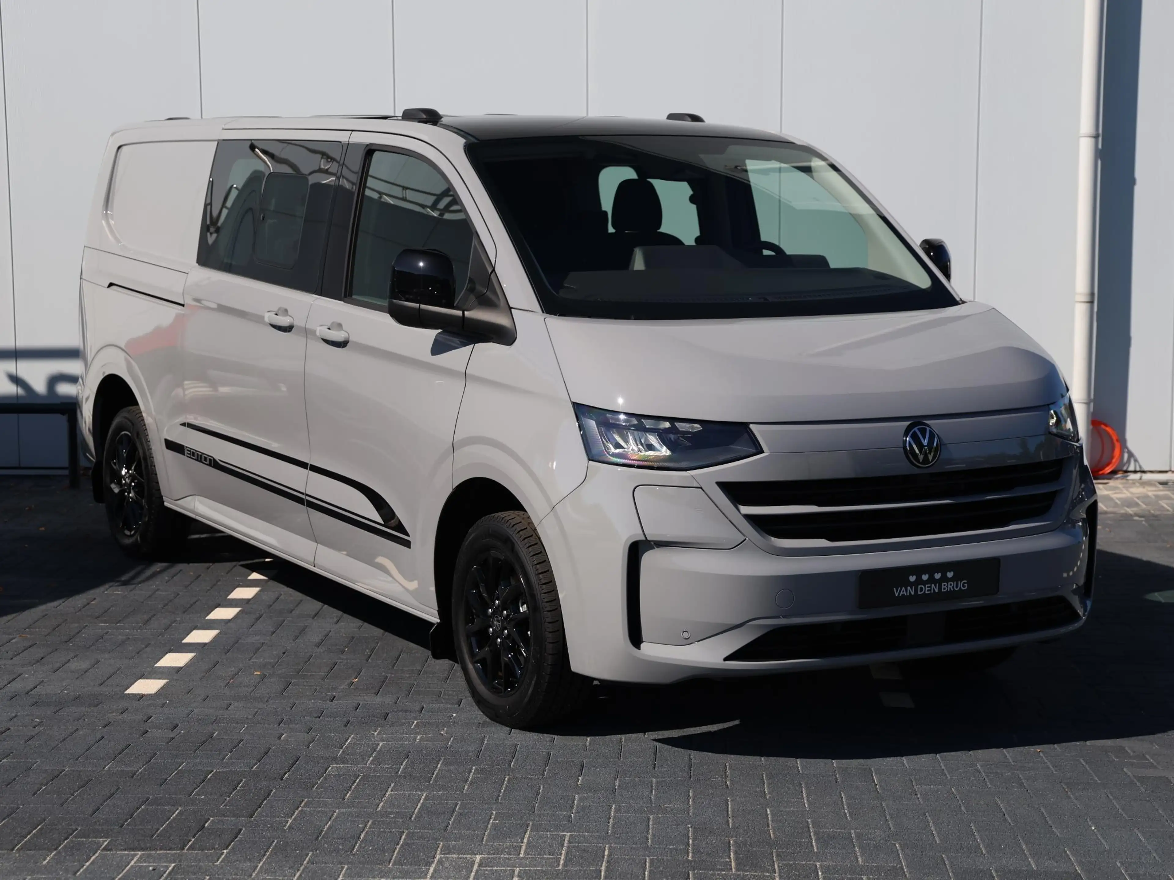 Volkswagen Transporter e-Transporter Dubbele cabine L2H1 Edition 64 kWh 2 — photo 3