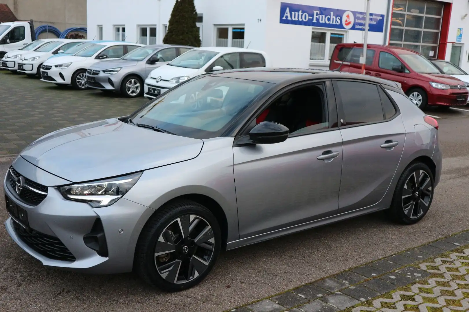 Opel Corsa GS LINE100KW Teilleder NAVI KAMERA LED SHZ Grau - 1