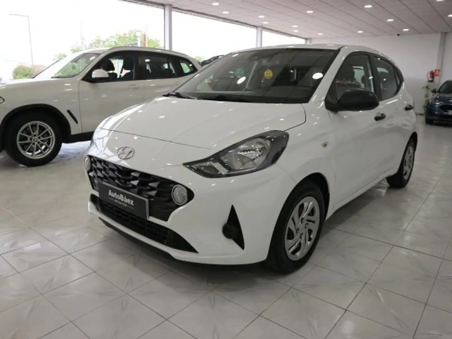 Hyundai i10 1.0 MPI Klass Blanco - 1