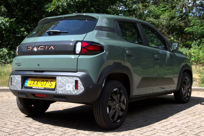 Dacia Spring Extreme 65 26.8 kWh , Navi, Camera, Apple, Cruise — photo 7