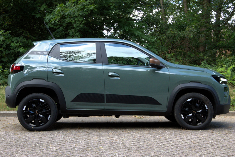 Dacia Spring Extreme 65 26.8 kWh , Navi, Camera, Apple, Cruise — photo 5