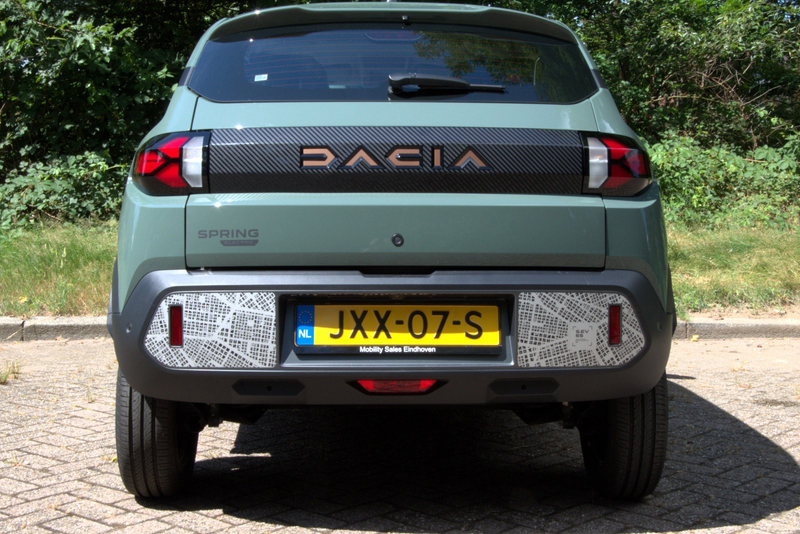 Dacia Spring Extreme 65 26.8 kWh , Navi, Camera, Apple, Cruise — photo 6