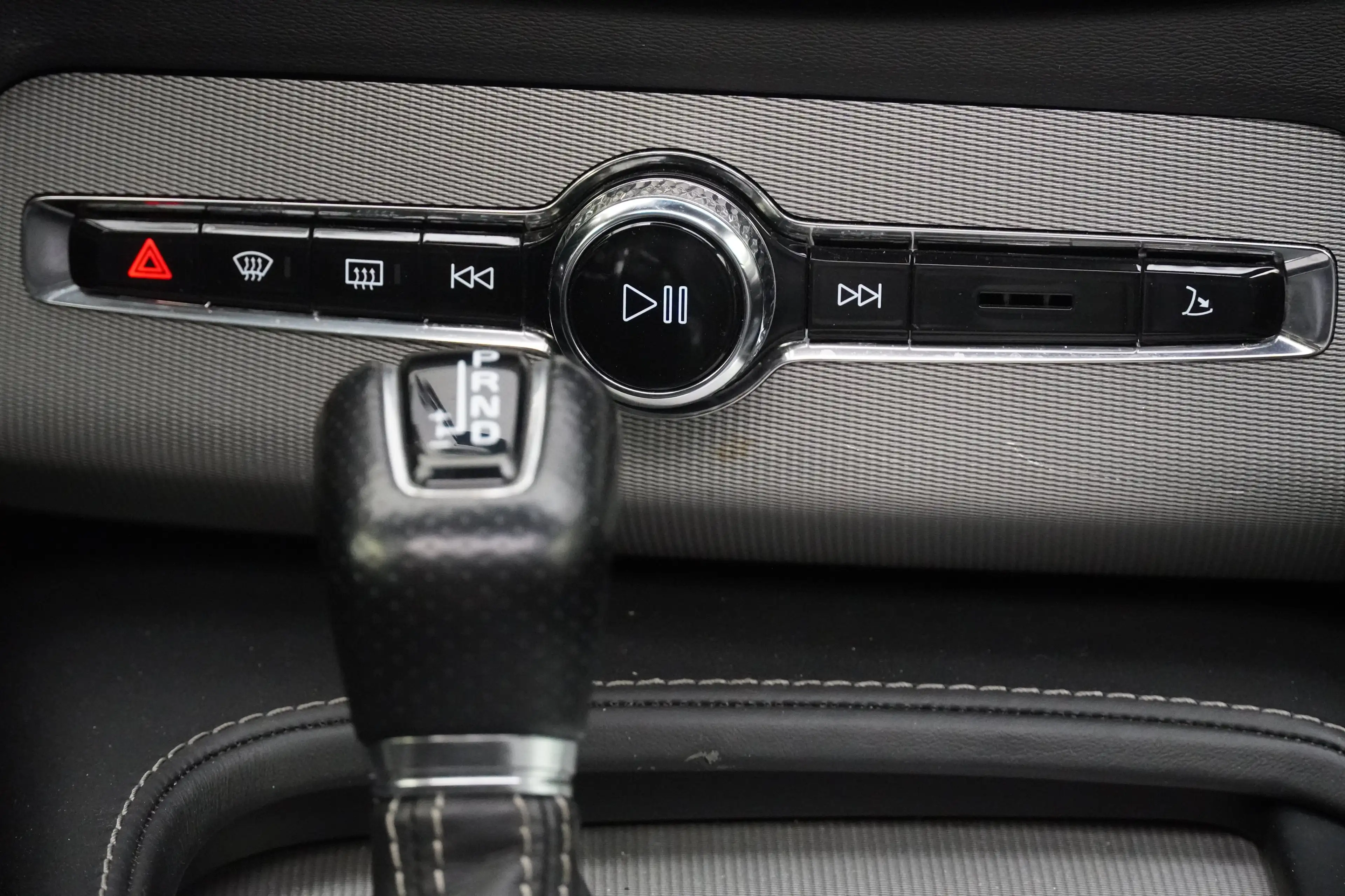 Volvo XC90 XC90 D5 AWD R-Design — photo 20