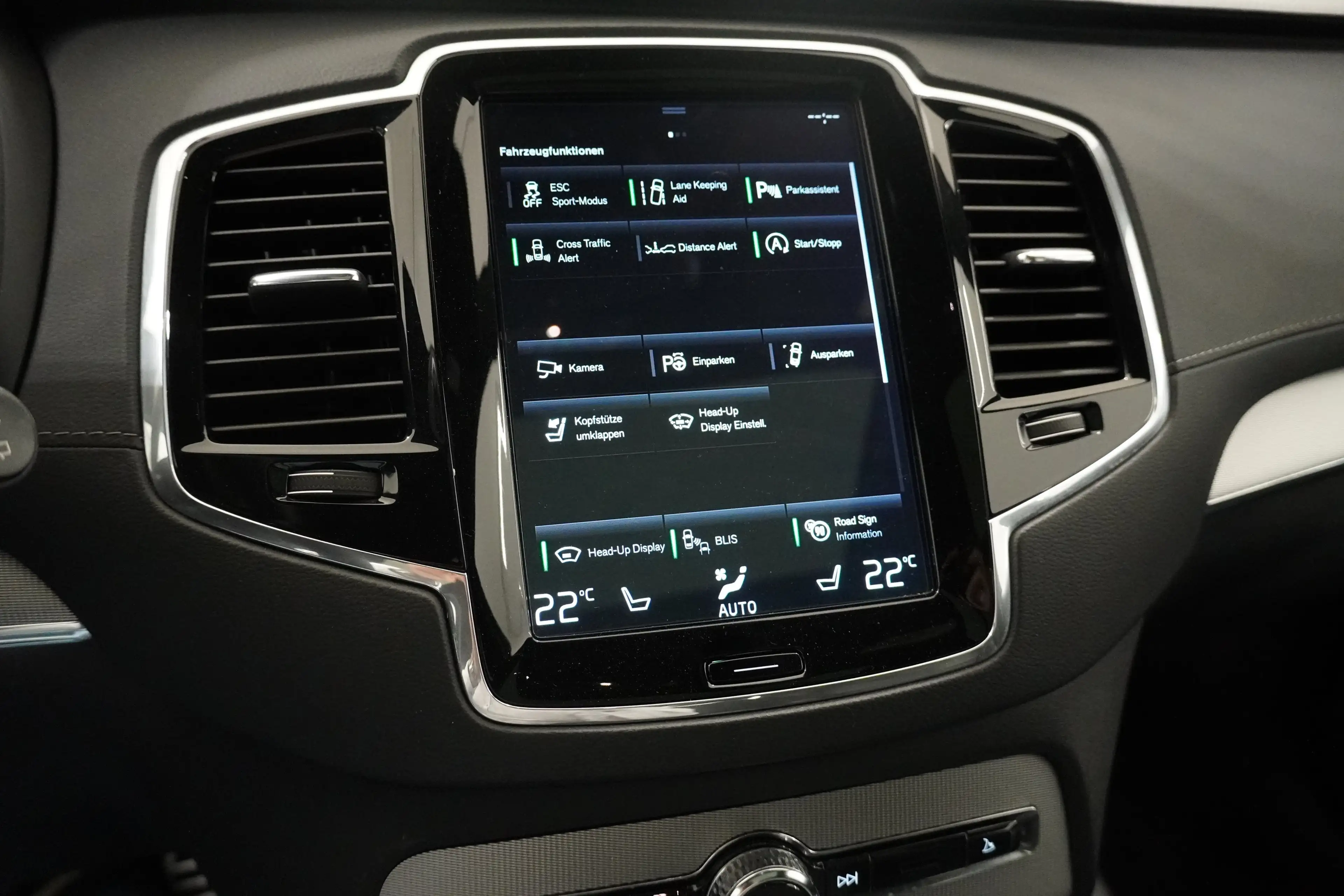 Volvo XC90 XC90 D5 AWD R-Design — photo 17