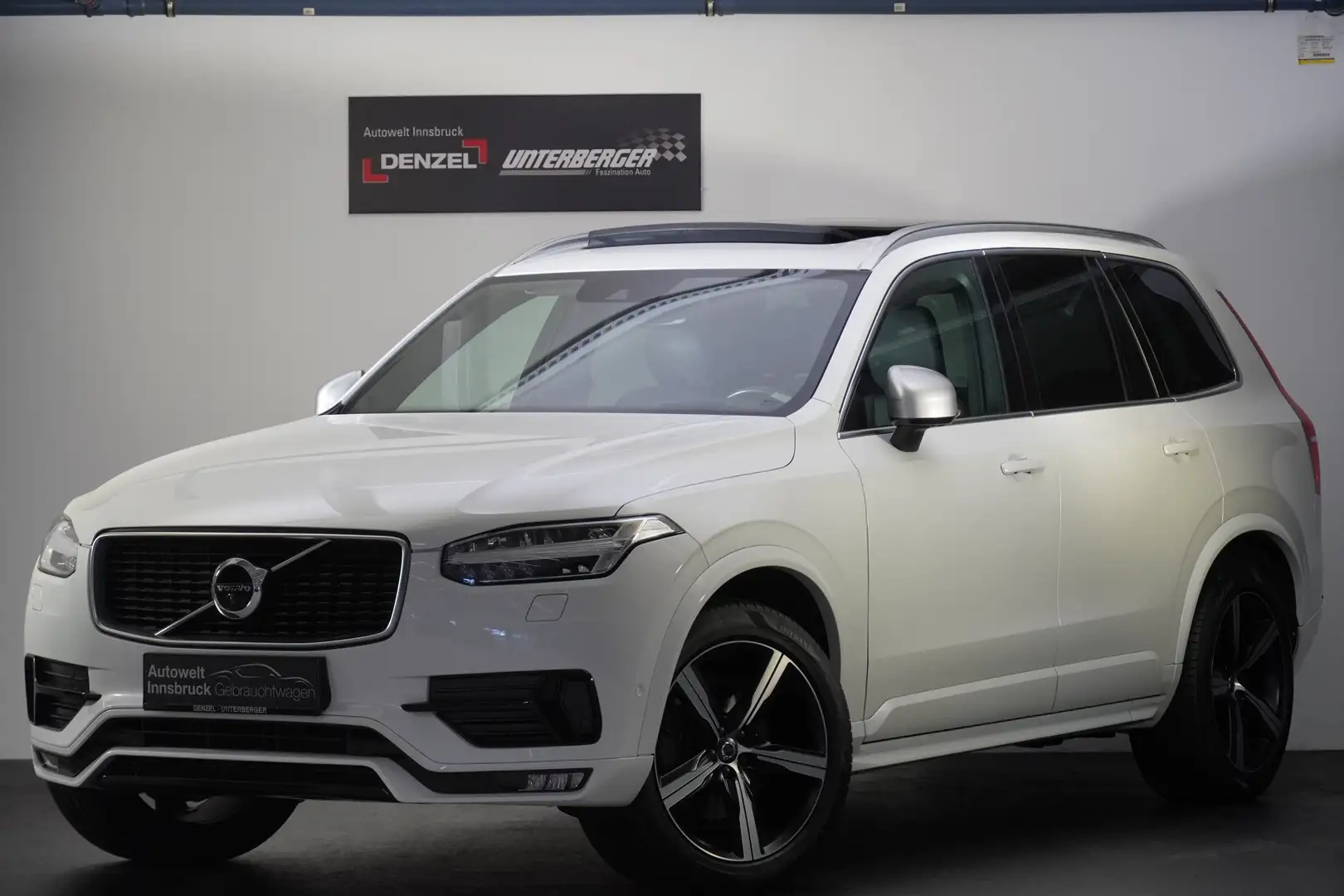 Volvo XC90 XC90 D5 AWD R-Design Weiß - 2