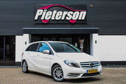 Mercedes-Benz B 180 Ambition TREKHAAK XENON PDC LEDER
