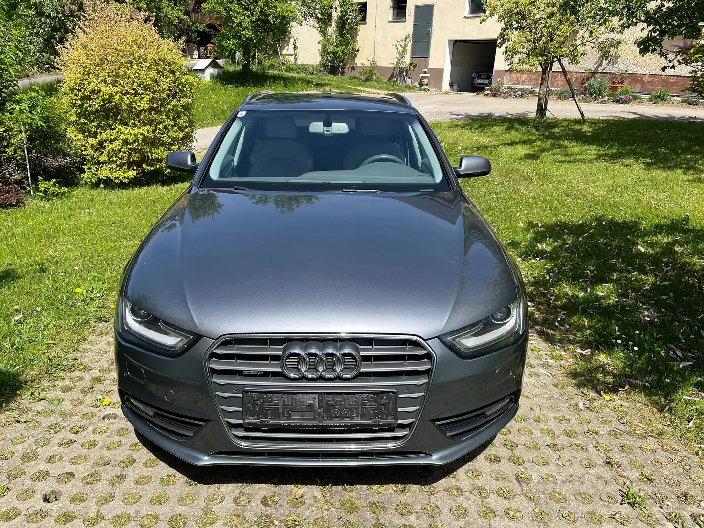 Audi A4 A4 Avant 2,0 TDI quattro Sport DPF S-tronic Sport Grau - 1