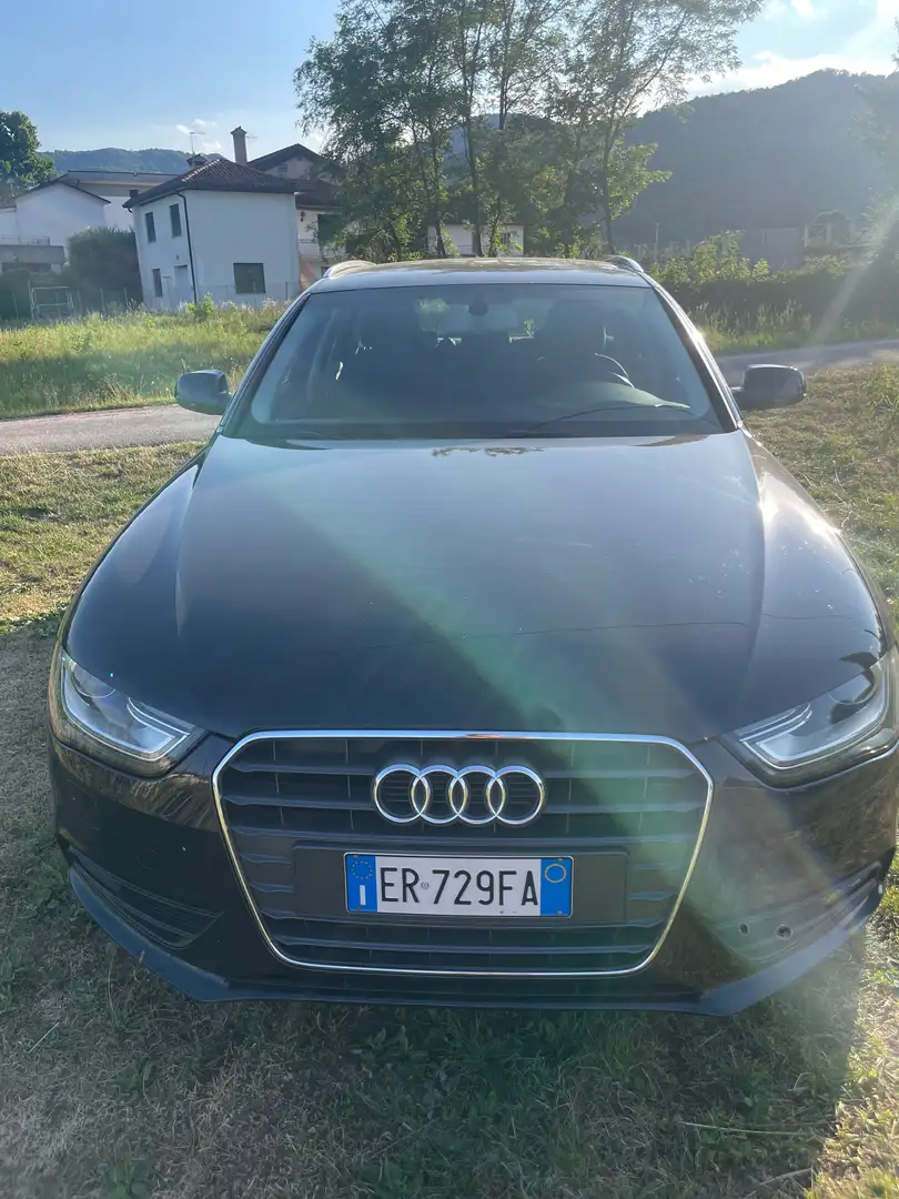 Audi A4 A4 IV 2012 Avant Avant 2.0 tdi 143cv Blu/Azzurro - 2