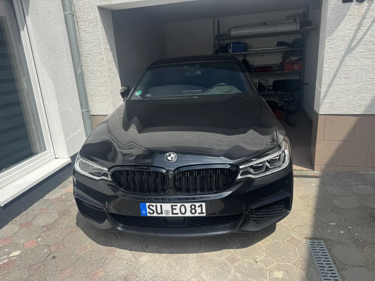BMW 530