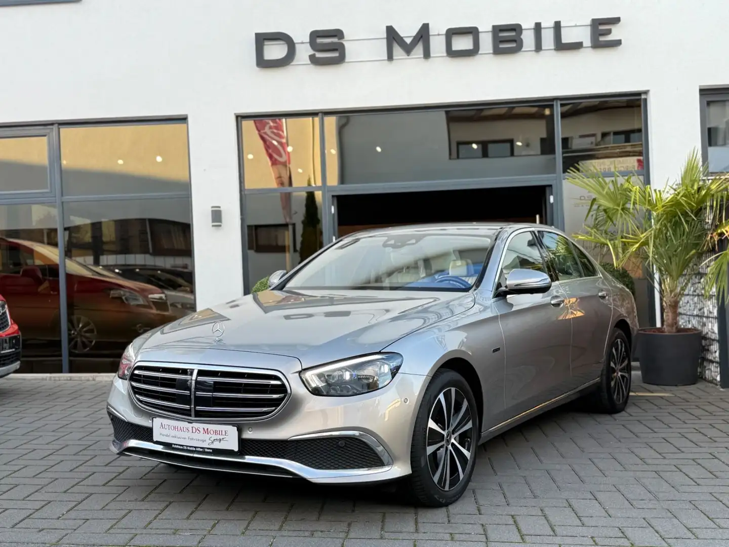 Mercedes-Benz E 300 de 4Matic Exclusive/Nappa/Memory/Softclose Silber - 1