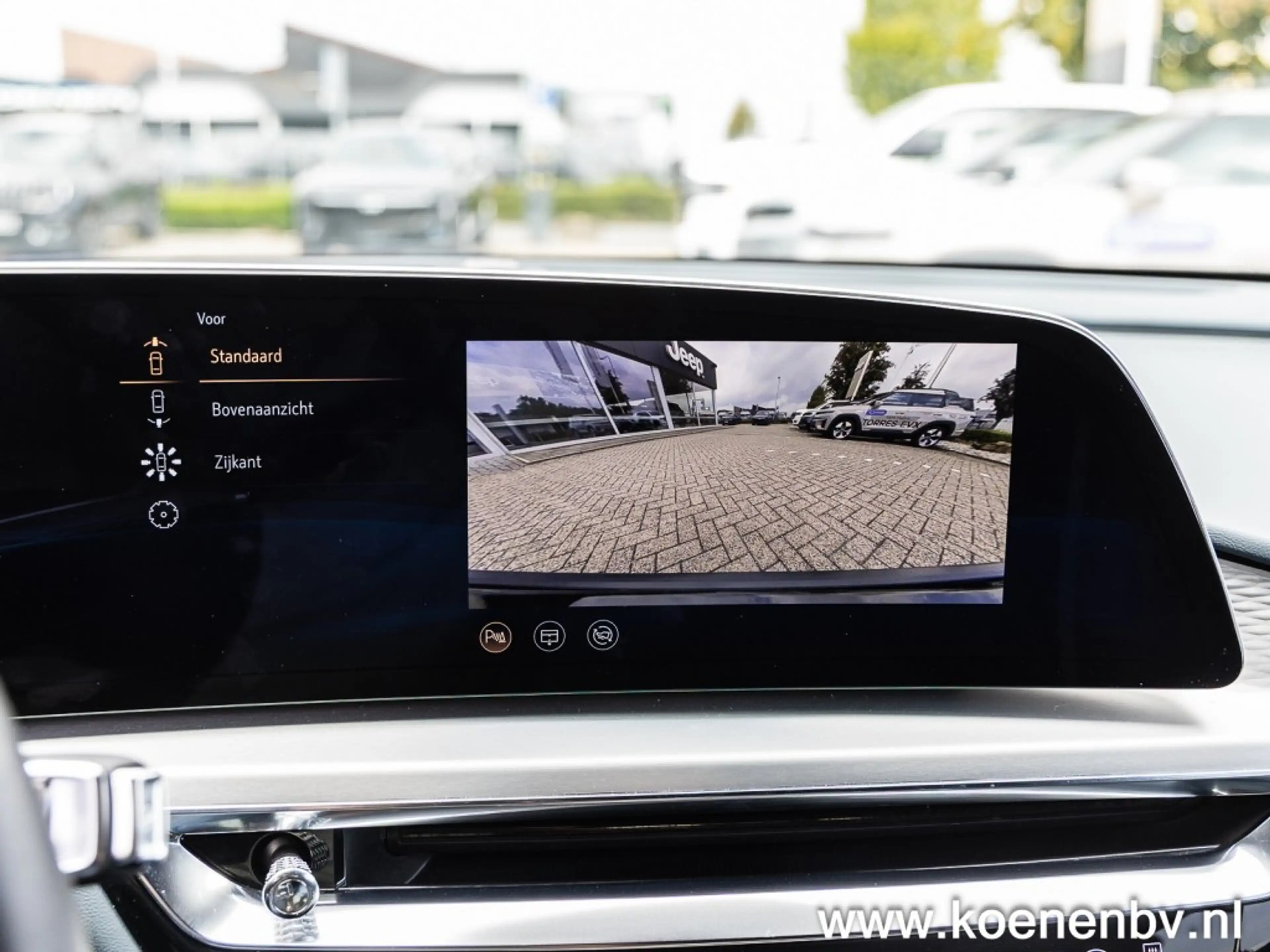 Cadillac Lyriq Sport Level 3 600 E4 AWD 528PK EV/ 530 KM WLTP Act — photo 34