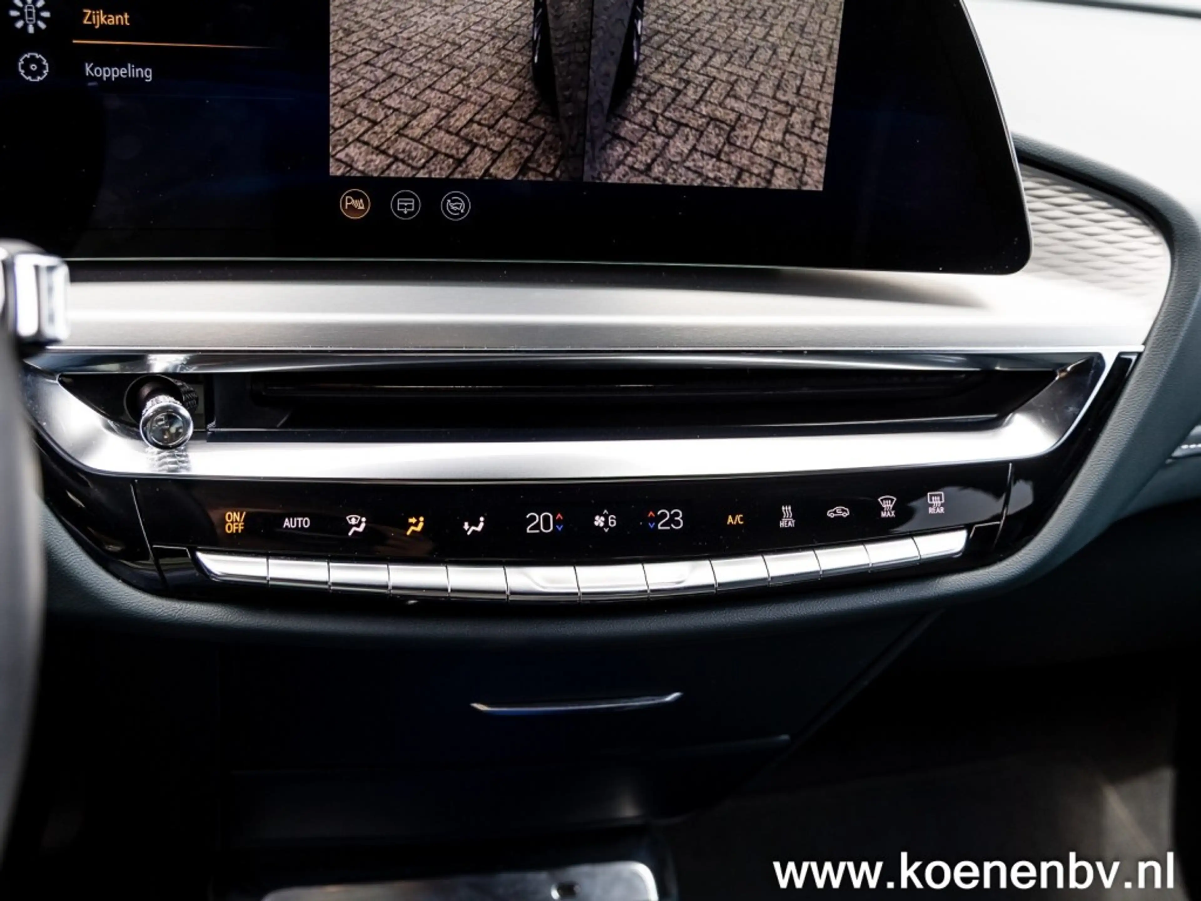 Cadillac Lyriq Sport Level 3 600 E4 AWD 528PK EV/ 530 KM WLTP Act — photo 42