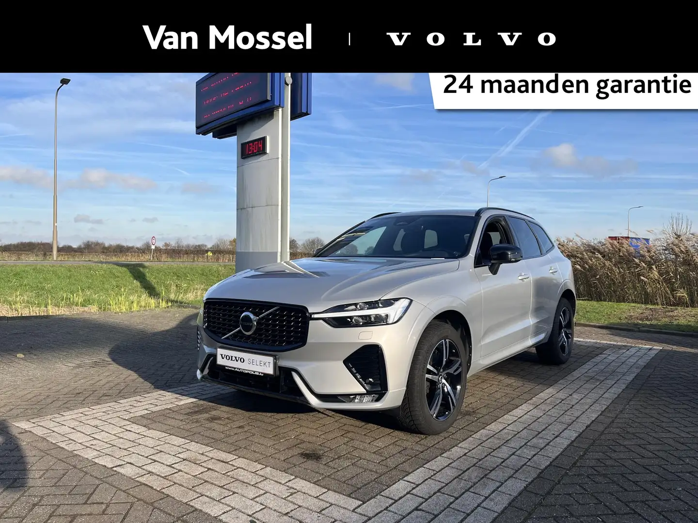Volvo XC60 B4 AWD R-Design Plateado - 1