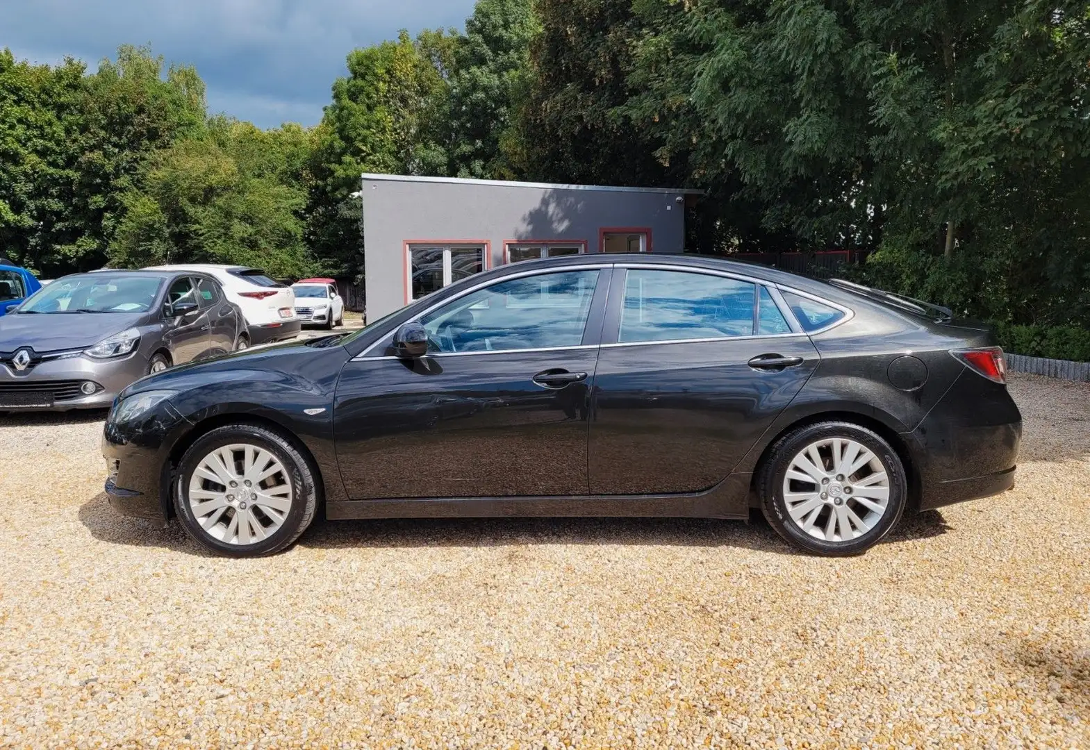 Mazda 6 Lim. 2.0  Exclusive Automatik*LMF*AHK*PDC*TÜV* Schwarz - 2