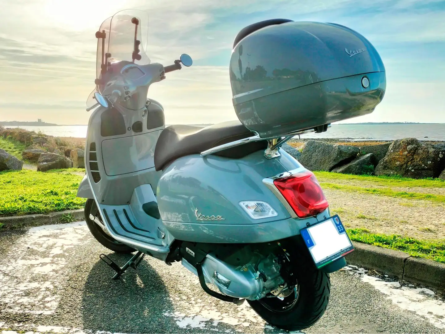 Piaggio GTS 125 Vespa gts Supertech Gris - 2