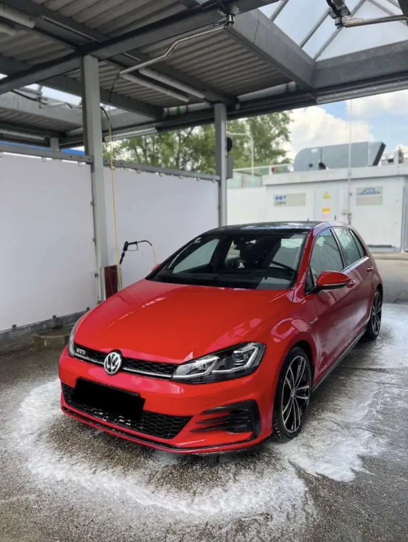 Volkswagen Golf GTD 2,0 TDI - 2