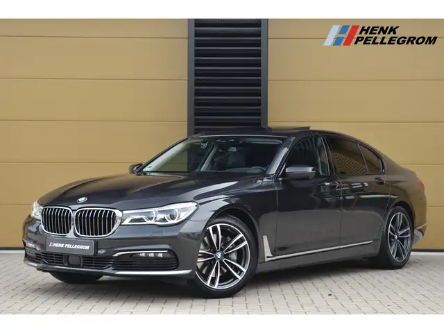 BMW 740 7-serie 740i High Executive * Schuifdak * Stoelmas