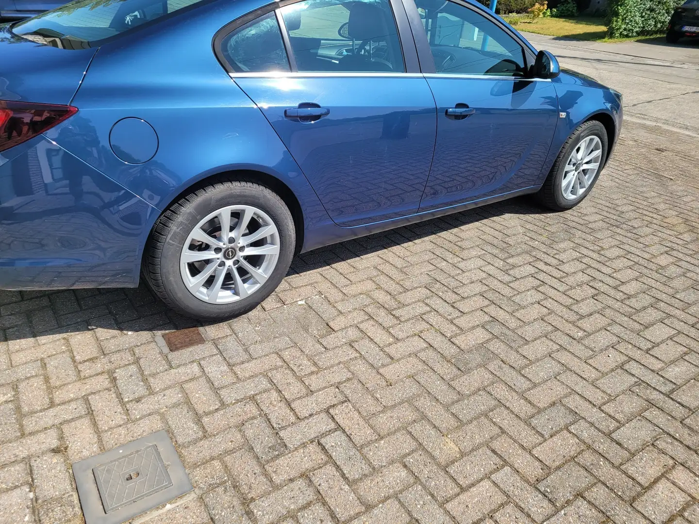 Opel Insignia 1.4 Limousine NB Bleu - 1