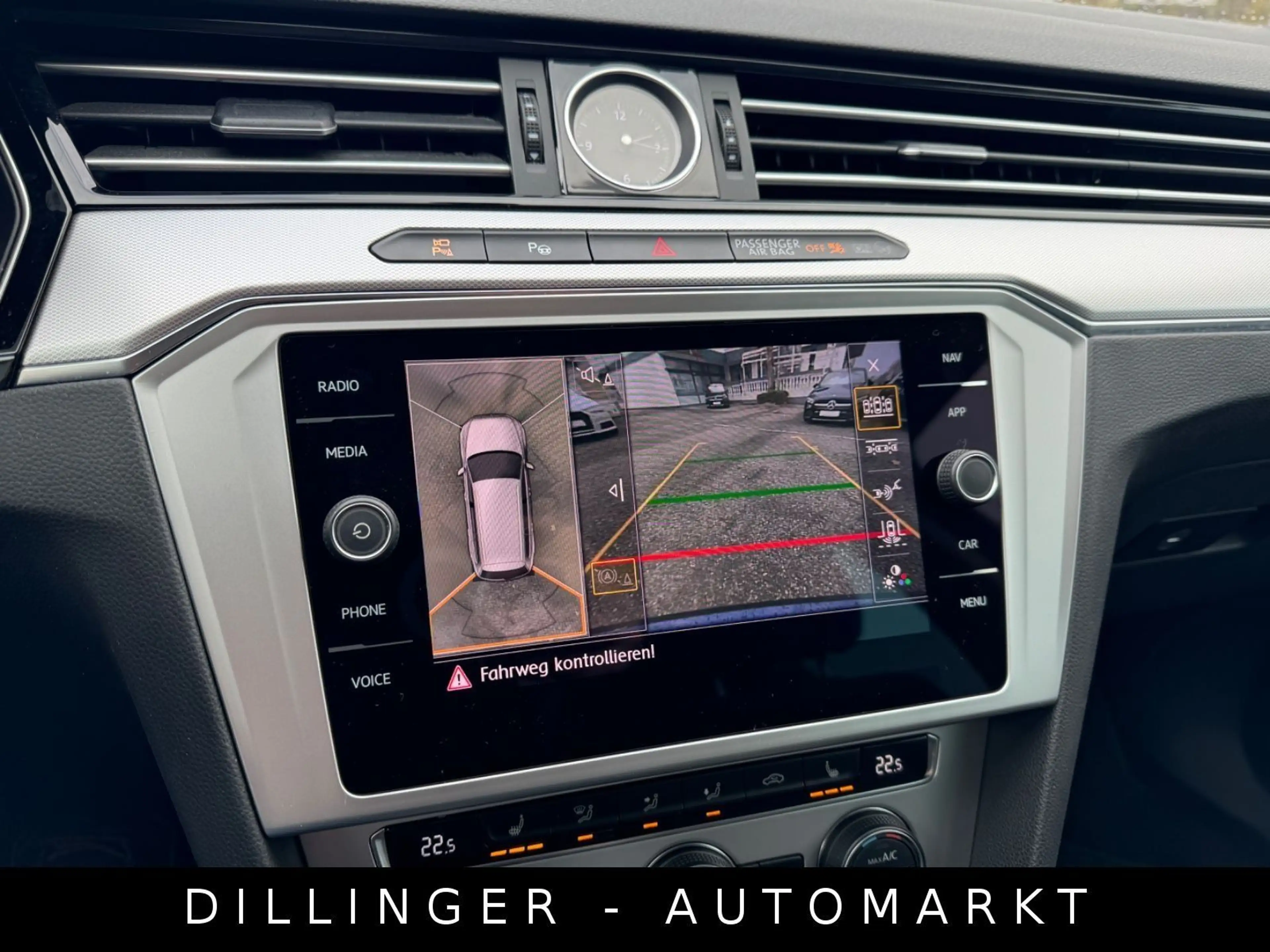 Volkswagen Passat Variant Passat Var. DSG Virtual Cock LED Nav AHK 360-Kam — photo 7
