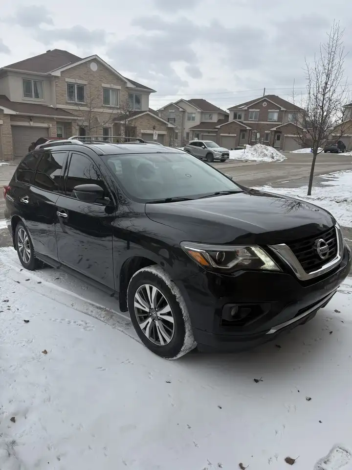2017 Nissan Pathfinder