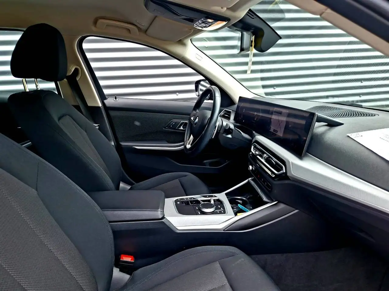 BMW 318 🔺318*LOOK*M*TECHNIK*CARPASS*CAR-PLAY*XENON🔺, миниатюра 12
