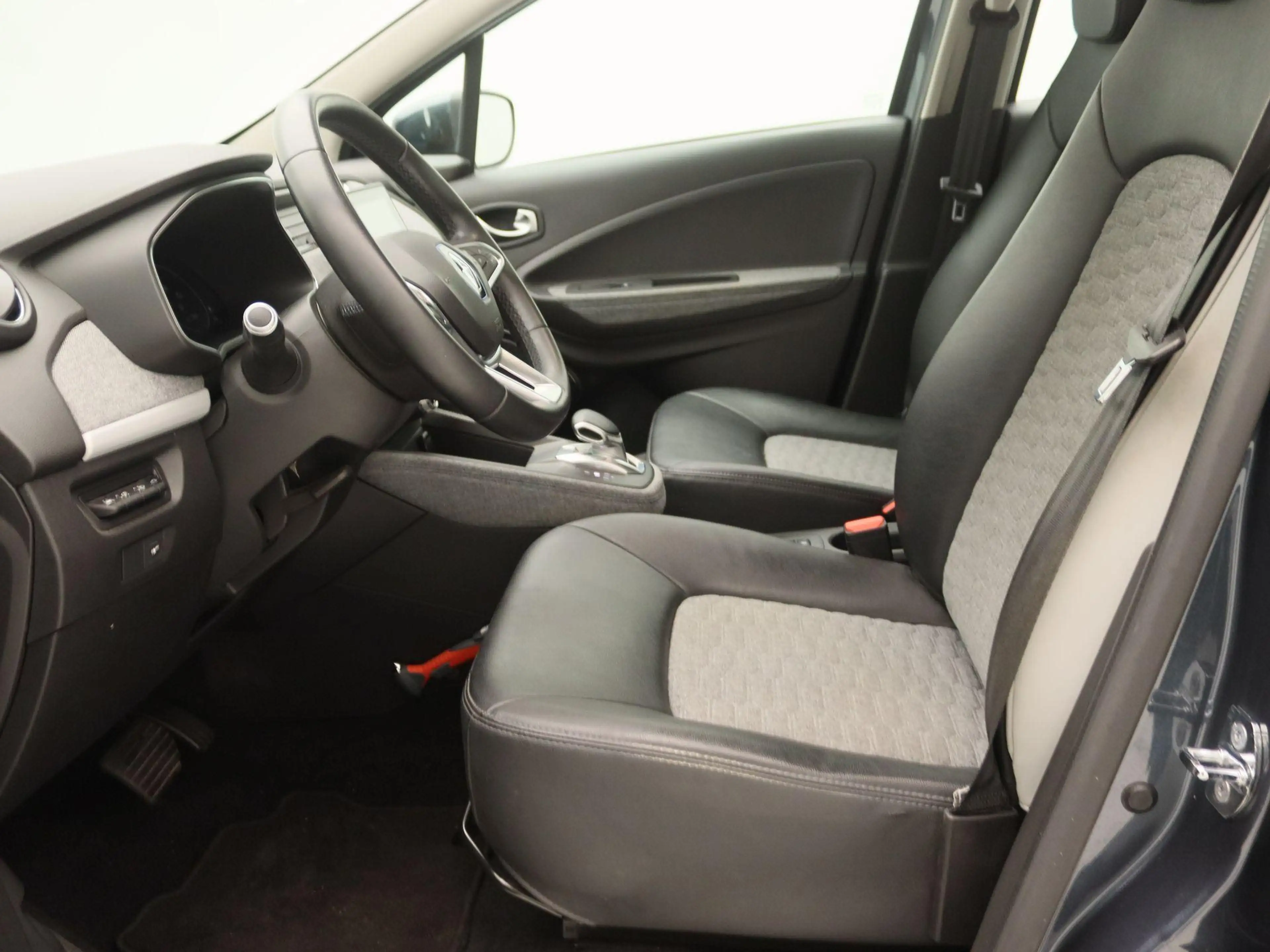 Renault ZOE R135 Zen 52 kWh (INCL KOOPACCU) | Climate control — photo 12