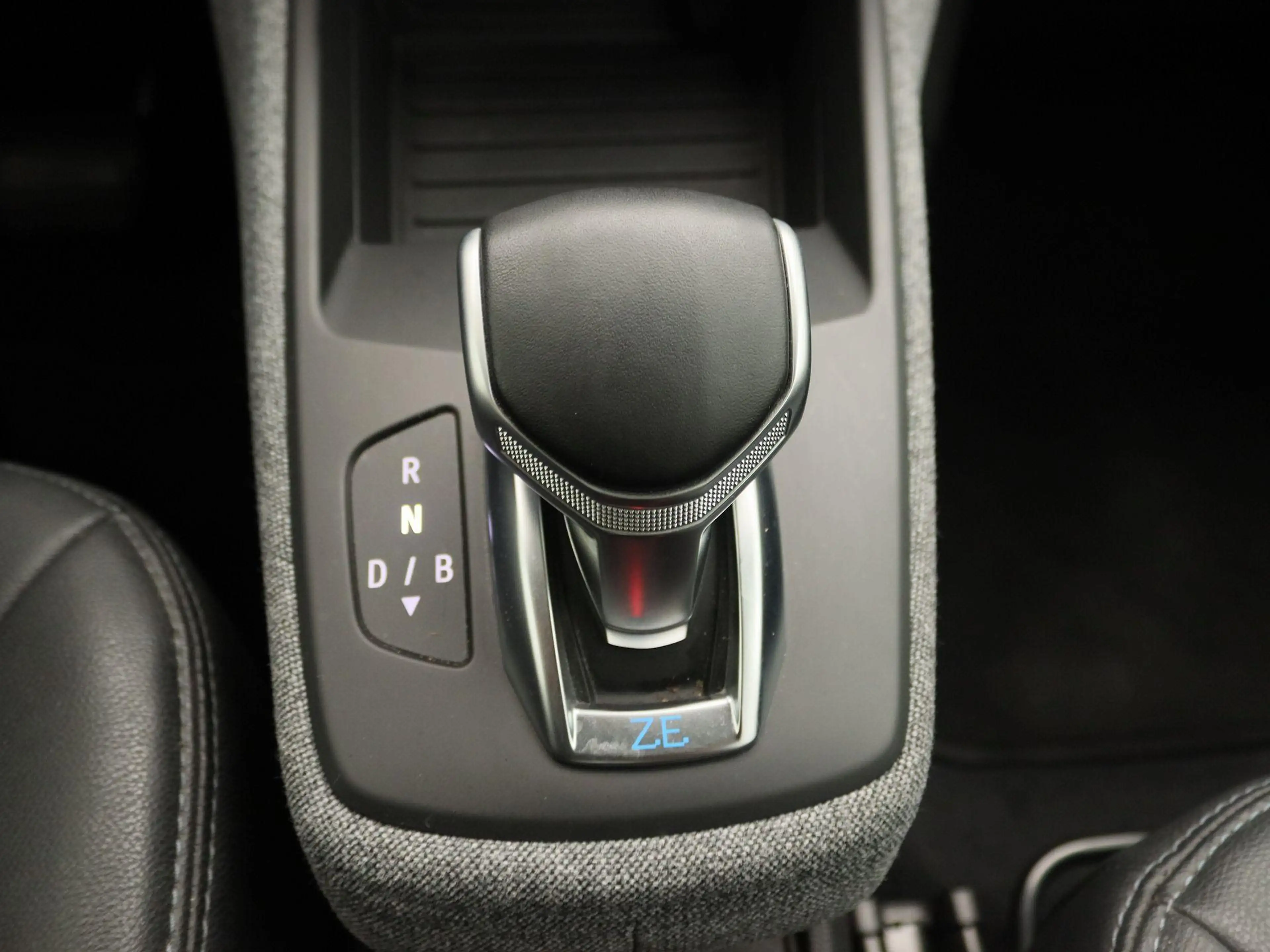 Renault ZOE R135 Zen 52 kWh (INCL KOOPACCU) | Climate control — photo 11