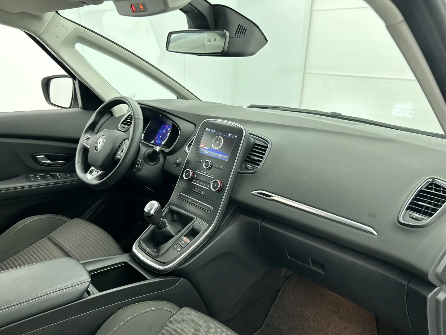 Renault Grand Scenic 1.3 TCe 116PK Business Zen / Trekhaak / Navigatie Blanc - 2