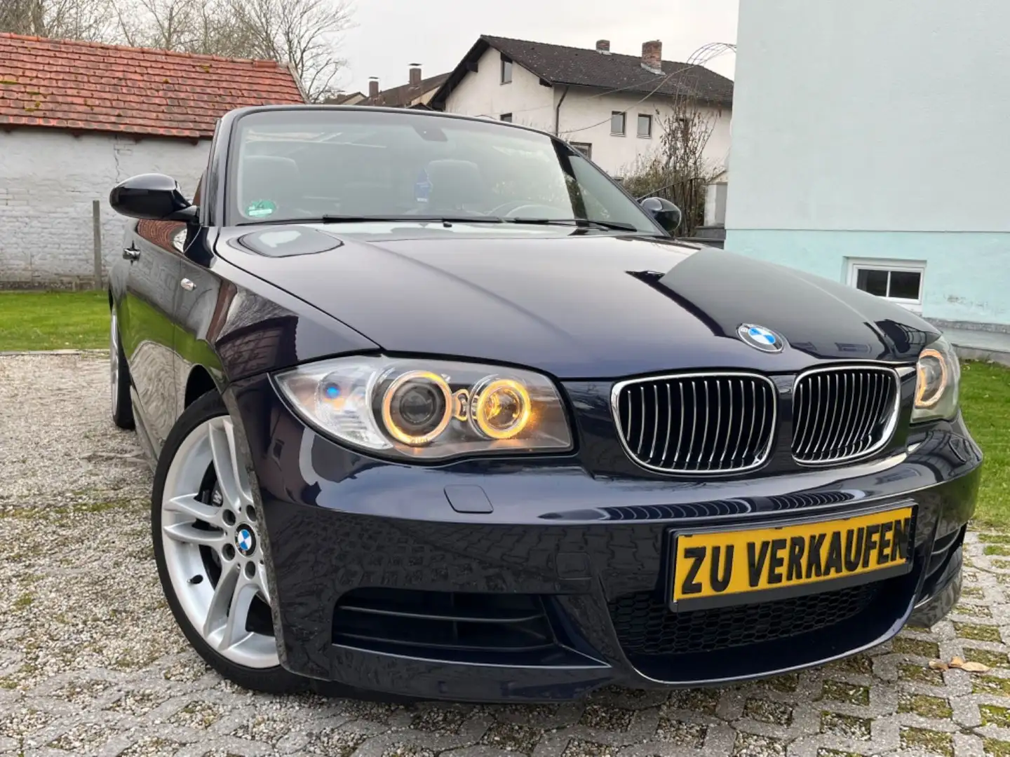 BMW 135 i M-Paket N54! M-Performance 2.HD Lichtpaket Modrá - 1
