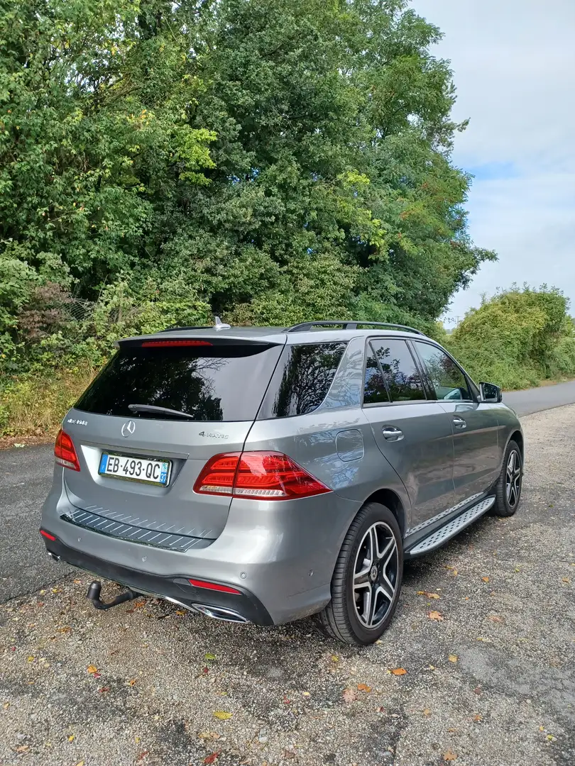 Mercedes-Benz GLE 350 GLE 350 d 9G-Tronic 4Matic Gris - 2
