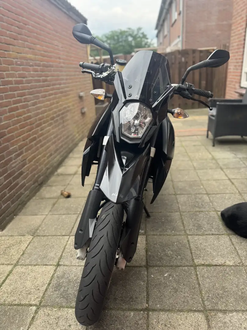 KTM 990 Supermoto Zwart - 2