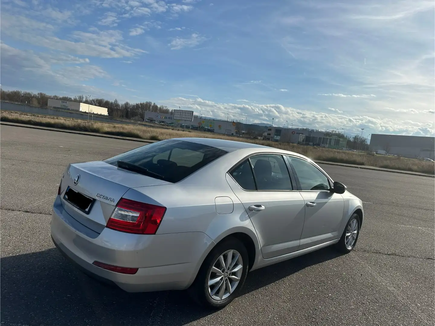 Skoda Octavia 1.6TDI CR Ambition 110 - 2