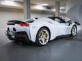Ferrari SF90 Spider TAYLOR MADE-LISTINO 720K-CARBONIO-FIORANO Blanc - thumbnail 4