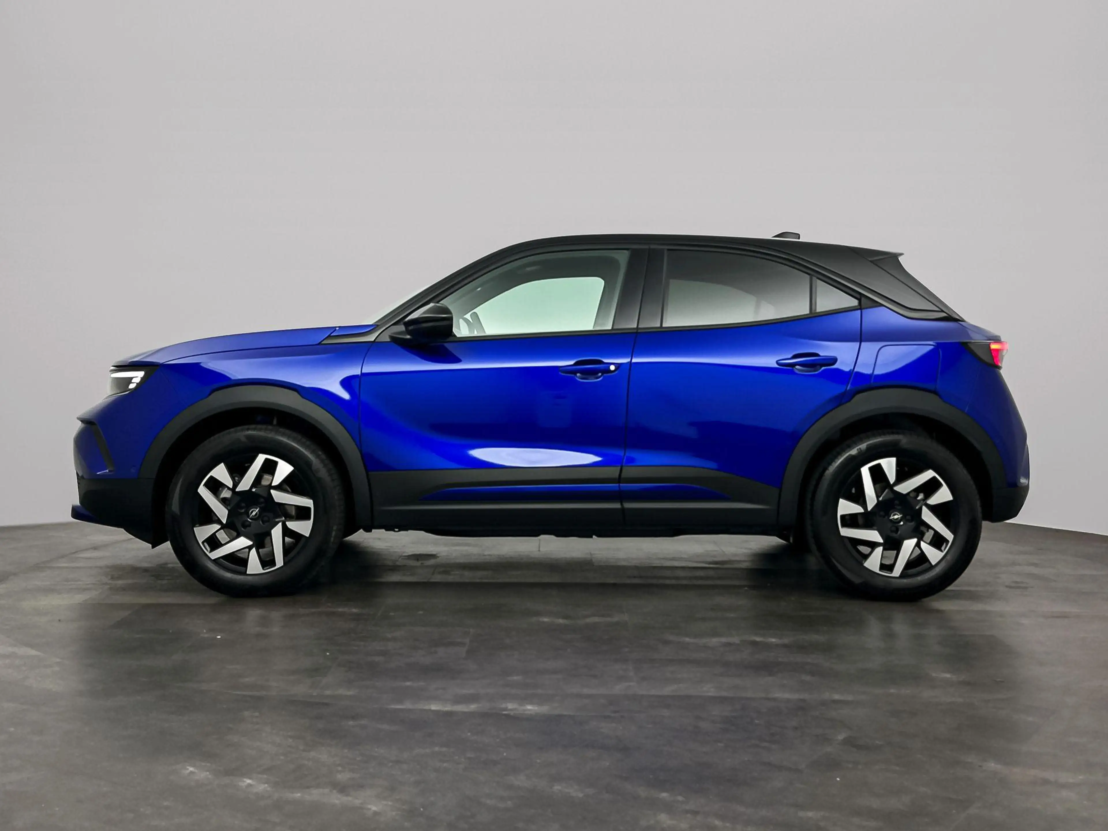 Opel Mokka-E Electric Business Edition 54 kWh — photo 8