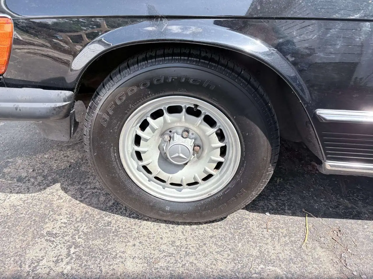 Mercedes-Benz 380 снимка Mercedes-Benz 380