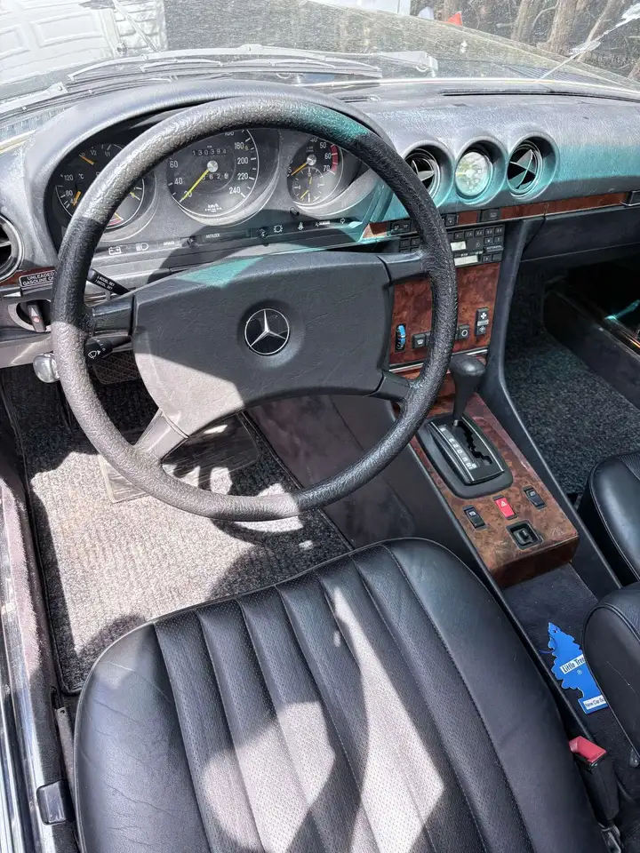 Mercedes-Benz 380 снимка Mercedes-Benz 380