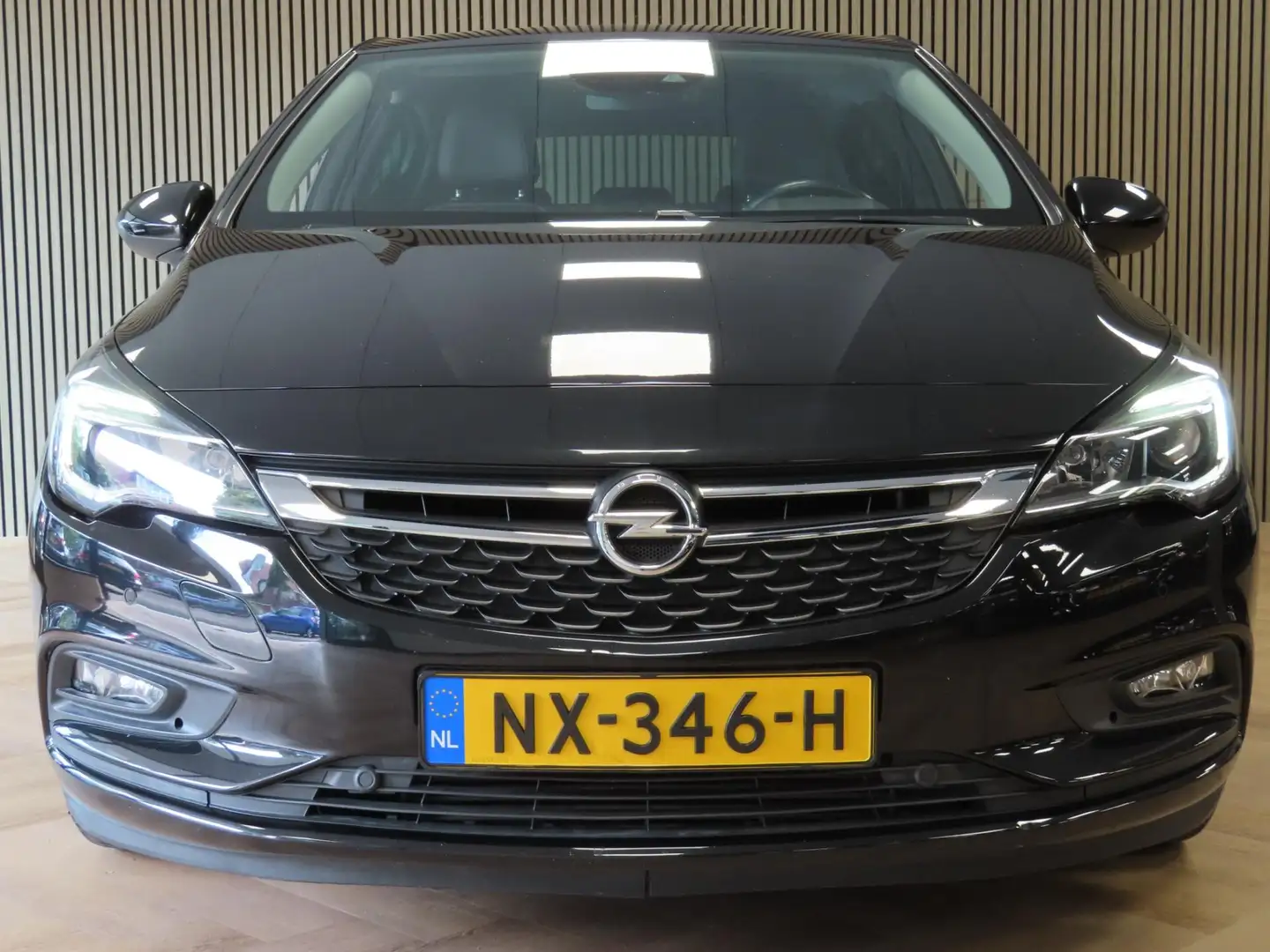 Opel Astra 1.4 Turbo 150PK Innovation CRUISE CONTROL LANE ASS Zwart - 2
