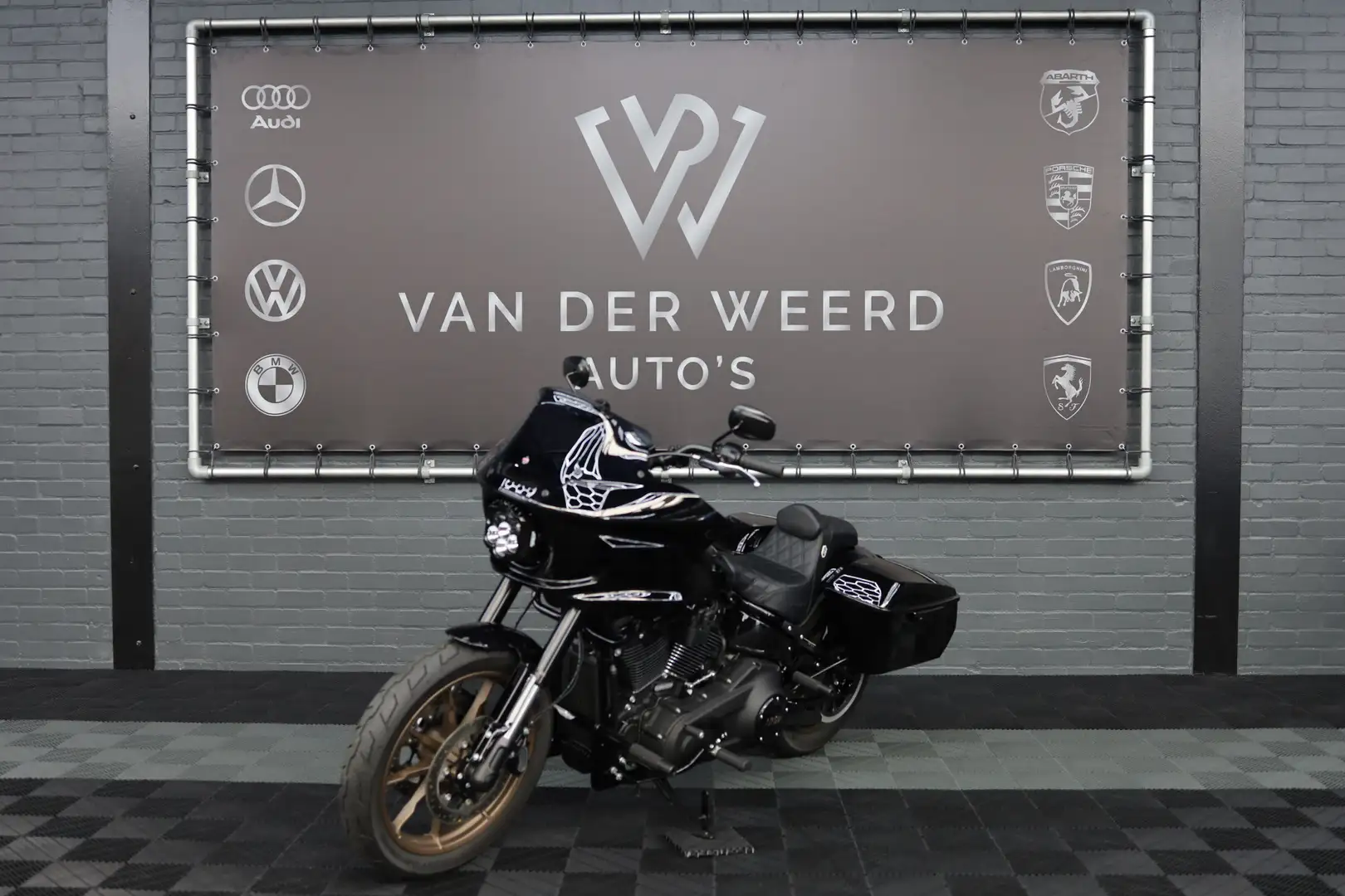 Harley-Davidson Lowrider ST 117 FXLRST | Stage 2 (138 pk / 218 NM) | Star Race Чёрный - 2