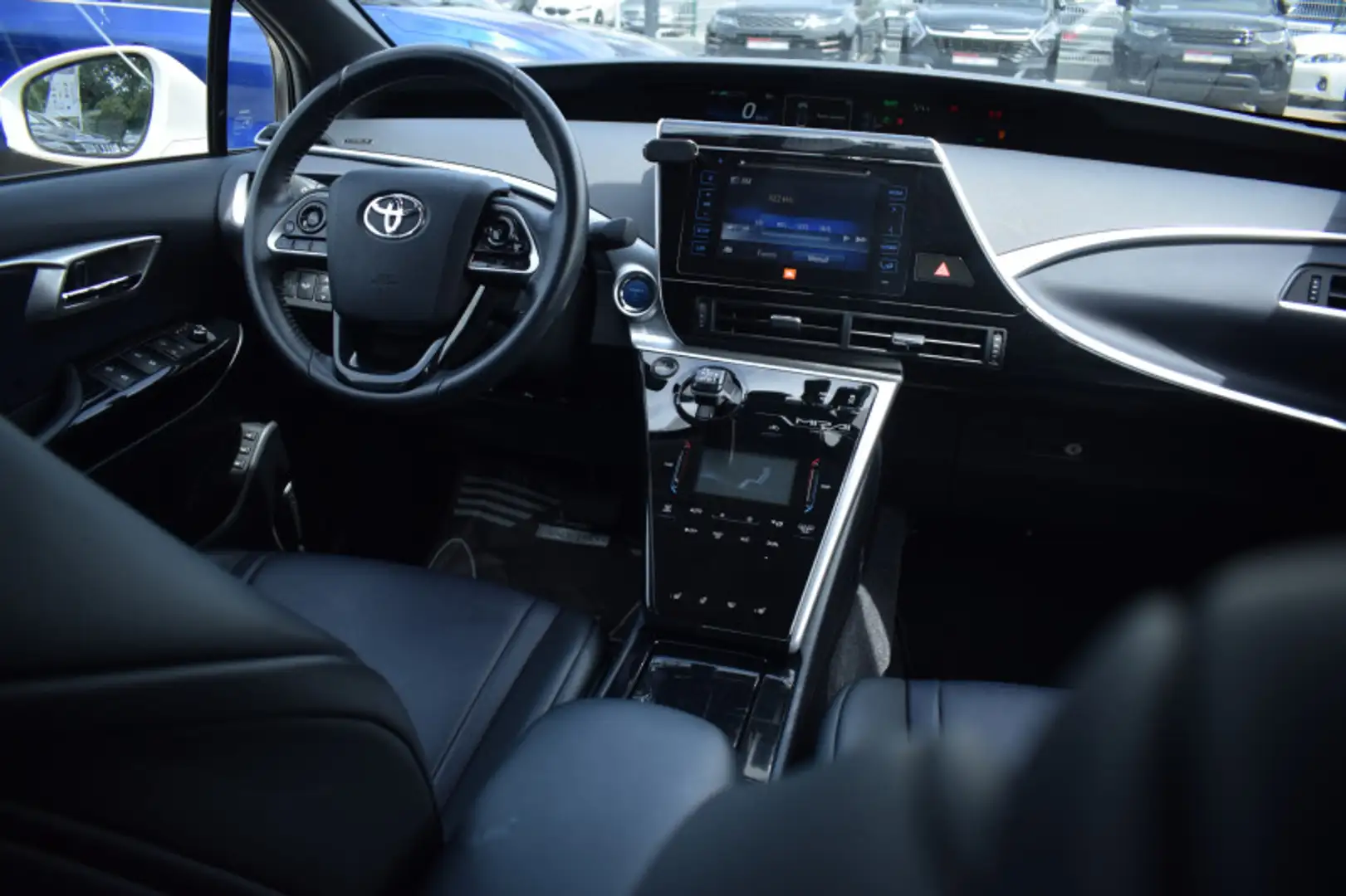 Toyota Mirai 154CH HYDROGENE Blanc - 2