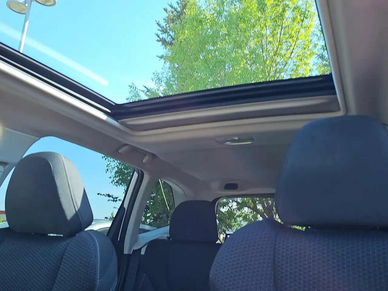 Subaru Forester снимка Subaru Forester