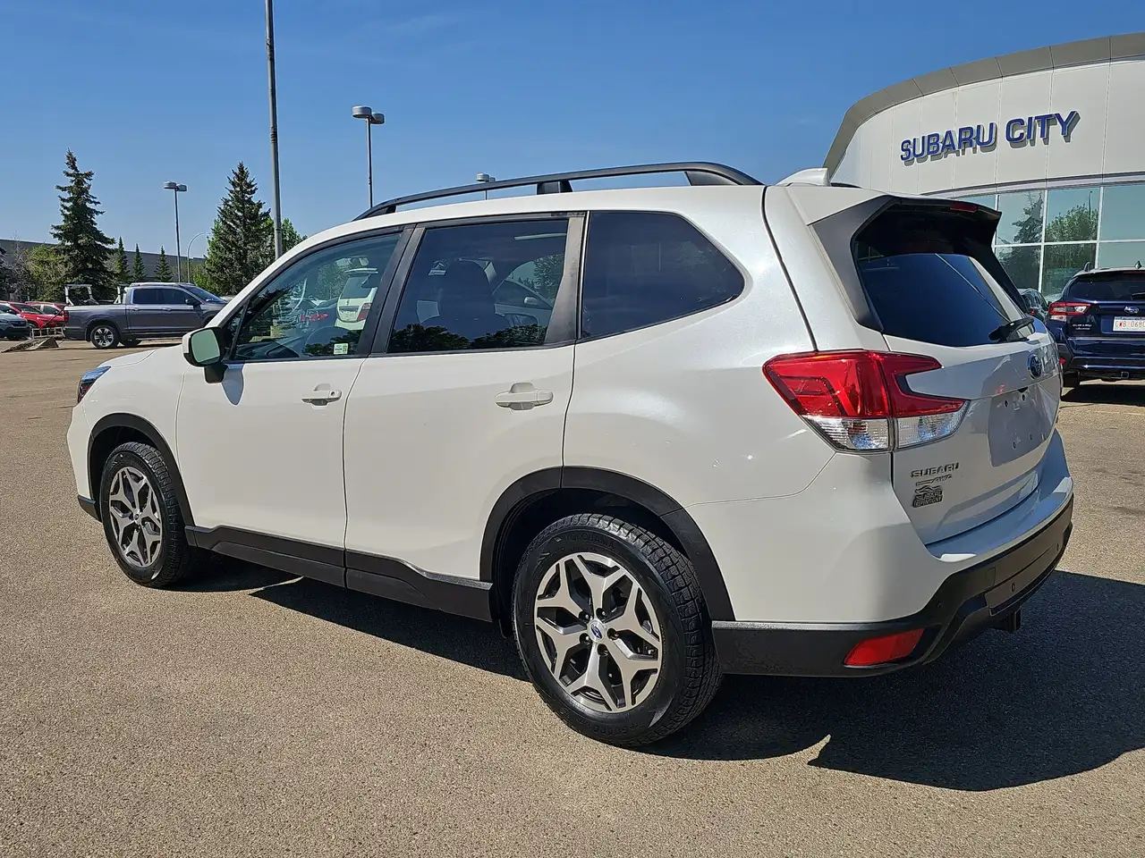 Subaru Forester снимка Subaru Forester