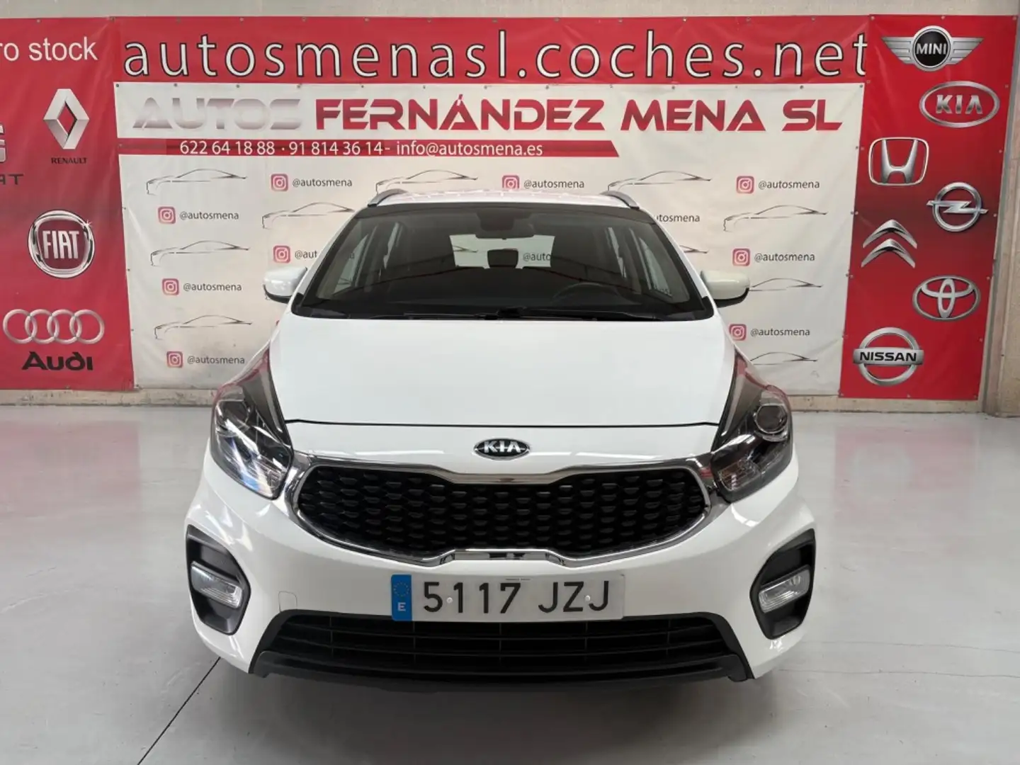 Kia Carens 1.6 GDi Concept 135 Weiß - 2