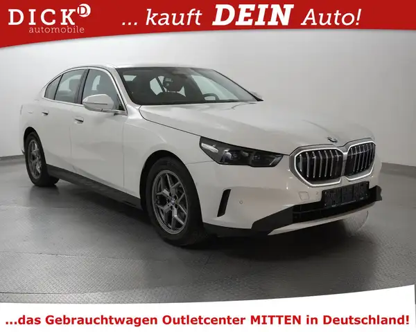 Bmw 520 d Aut Sport LEDER+SHZ+H&K+NAVI+KAM+LED+18"+MF