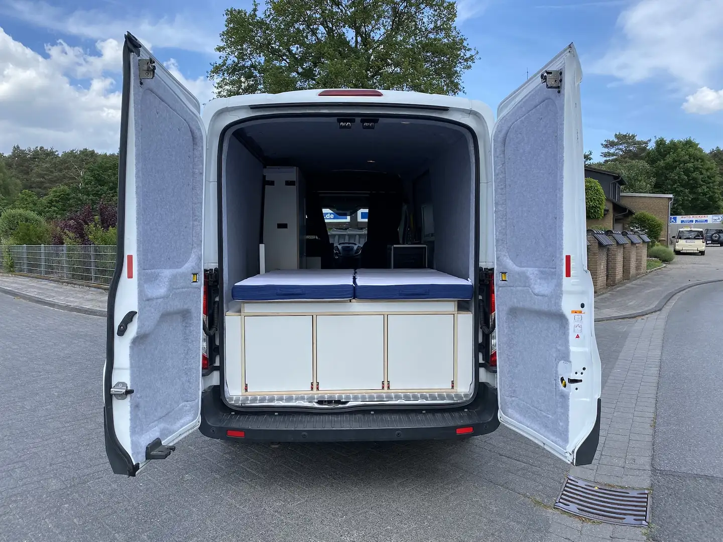 Ford Transit 310 L3 Trend | Camper Ausbau I Klima I Bett Weiß - 1
