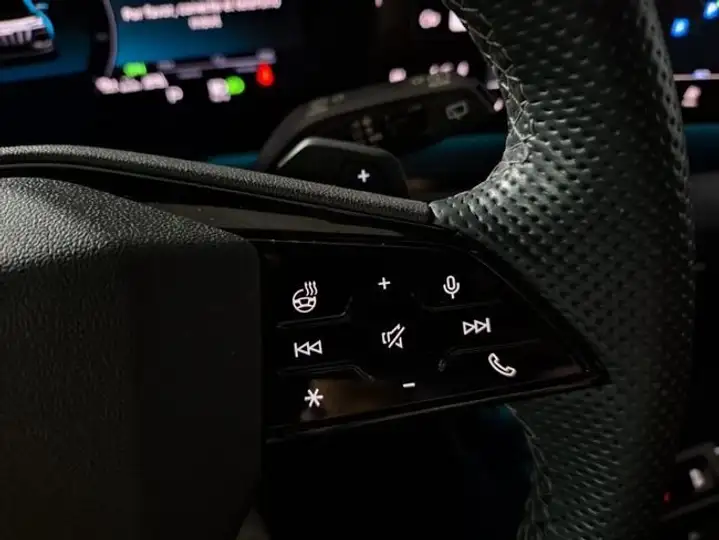 Audi A6 2024, foto 9