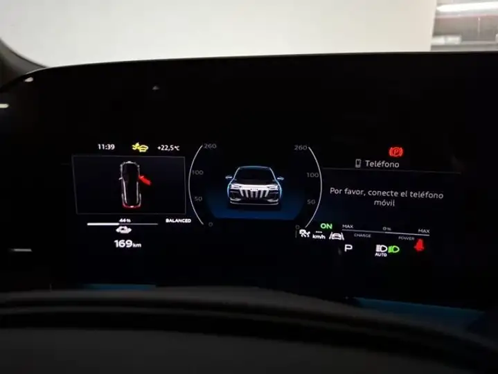Audi A6 2024, foto 11