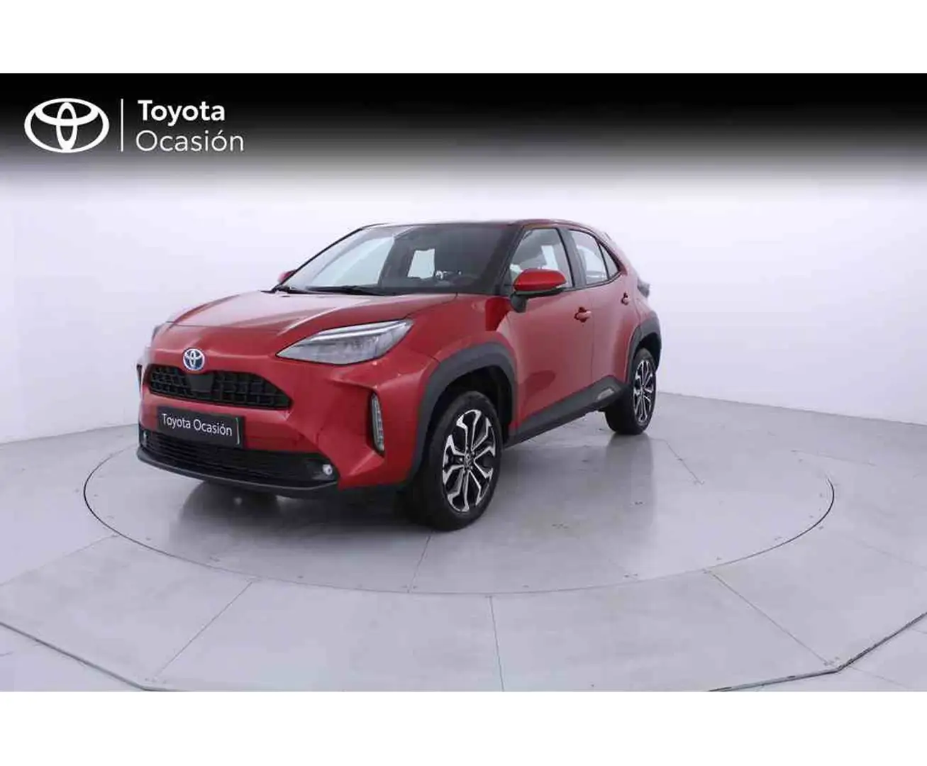 Toyota Yaris Cross 120H Active Tech Pack Connect Rojo - 1