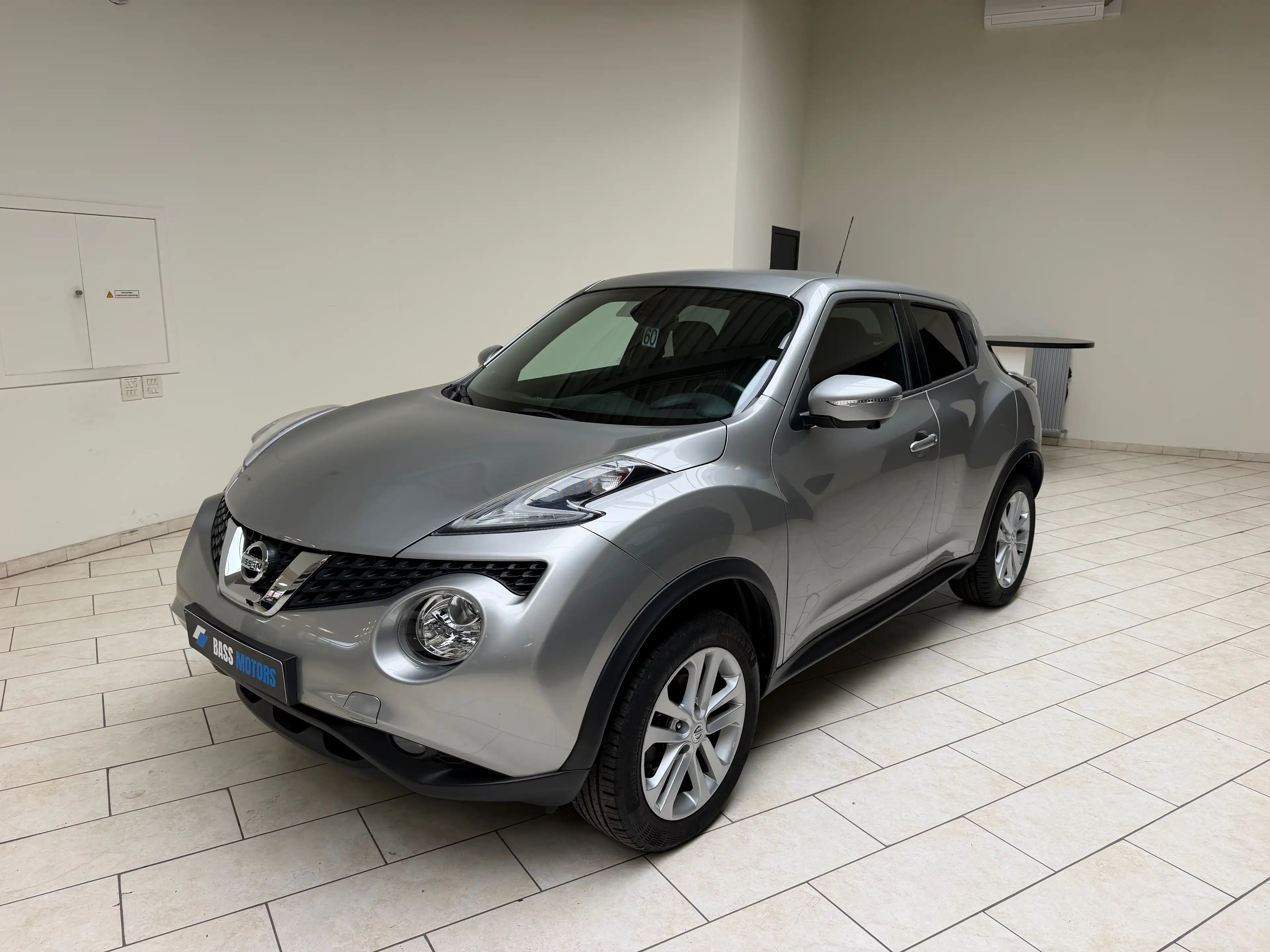 Nissan Juke Juke 1.6i 2WD N-Connecta Xtronic