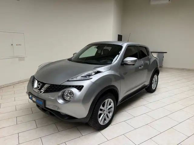 Nissan Juke Juke 1.6i 2WD N-Connecta Xtronic