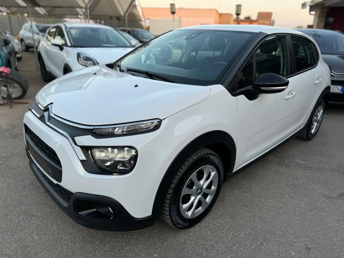 Citroen C3 Citroen C3 BlueHDi 100 12/2021 full led Bianco - 1